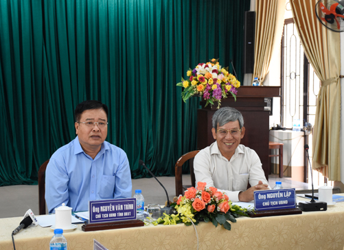Đồng chí Nguyễn Văn Trình, Chủ tịch UBND tỉnh chủ trì buổi làm việc với TP.Vũng Tàu.
