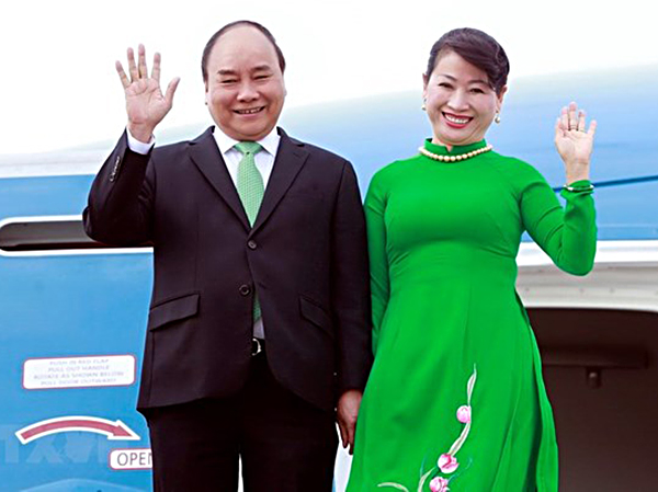  Thủ tướng Chính phủ Nguyễn Xuân Phúc và phu nhân. 