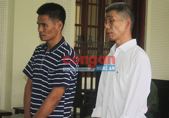 2 bị cáo Nguyễn Hữu Khanh và Nguyễn Đình Thắng