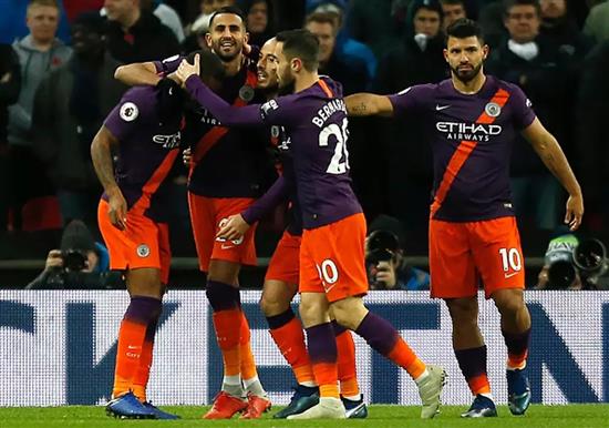 Mahrez  ghi bàn duy nhất trận đấu
