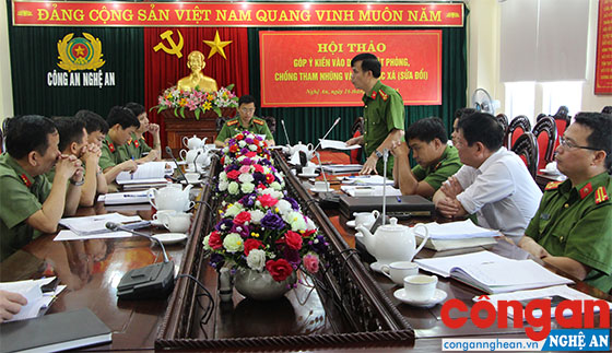 Công an Nghệ An thường xuyên tổ chức các hội nghị, hội thảo để tuyên truyền các nghị định, luật mới đến CBCS