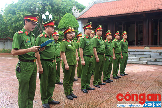 Phòng Cảnh sát QLHC về TTXH thường xuyên tổ chức hoạt động về nguồn, góp phần động viên CBCS hoàn thành xuất sắc nhiệm vụ