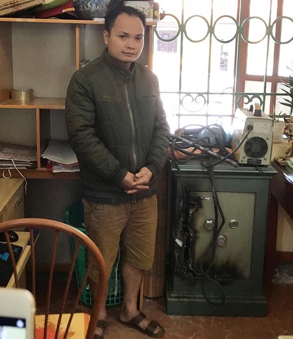 Đối tượng trộm két sắt và tang vật