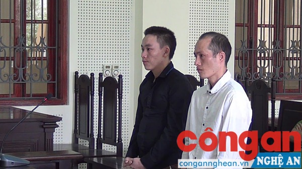  Hai bị cáo tại tòa