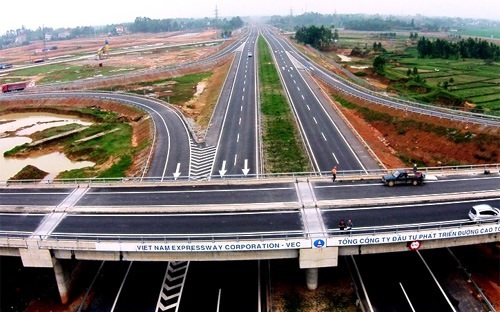 Thủ tướng nhấn mạnh yêu cầu tiếp tục tập trung khắc phục triệt để các tồn tại, bất cập trong các dự án BOT. - Ảnh minh họa