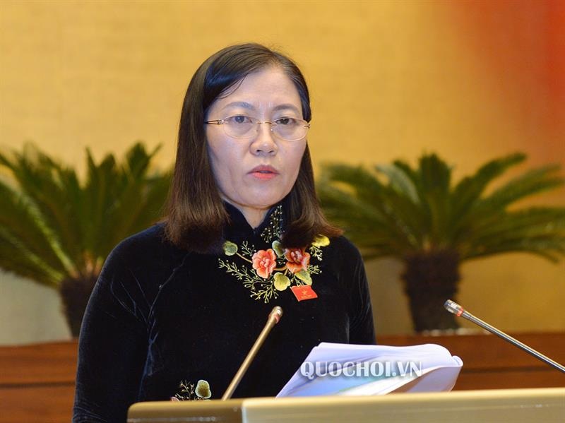 Chủ nhiệm Ủy ban Tư pháp của Quốc hội Lê Thị Nga trình bày Báo cáo thẩm tra các báo cáo về công tác của Chánh án Tòa án nhân dân tối cao, Viện trưởng Viện kiểm sát nhân dân tối cao; công tác phòng ngừa, chống tội phạm và vi phạm pháp luật và công tác thi hành án năm 2018;  Báo cáo thẩm tra Báo cáo về công tác phòng, chống tham nhũng năm 2018