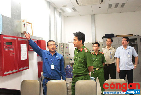 Lực lượng Cảnh sát Phòng cháy chữa cháy tăng cường kiểm tra, chấn chỉnh những vi phạm về công tác Phòng cháy, chữa cháy và cứu nạn, cứu hộ tại các đơn vị, cơ quan, doanh nghiệp