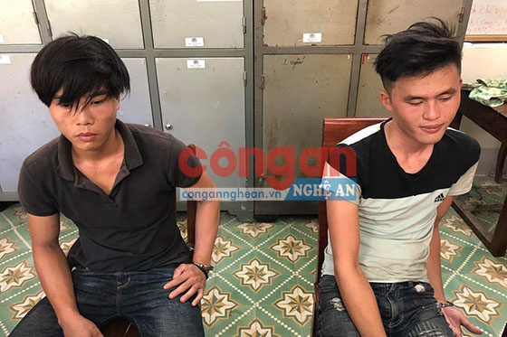 2 đối tượng Lô Văn May và Quang Văn Huỳnh tại cơ quan Công an