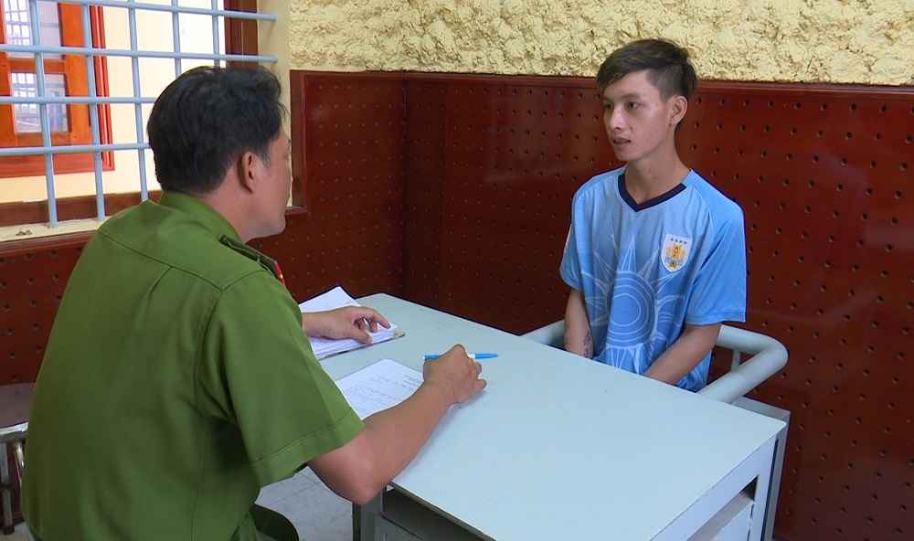 Đối tượng Nguyễn Xuân Trường tại cơ quan Công an. 
