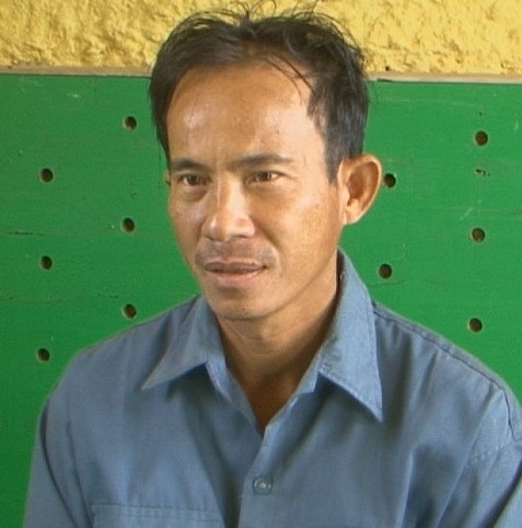 Đặng Văn Tý tại công an.