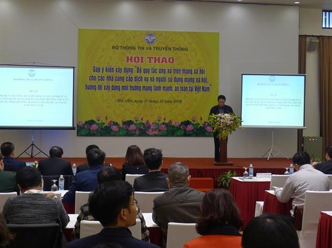  Toàn cảnh hội thảo