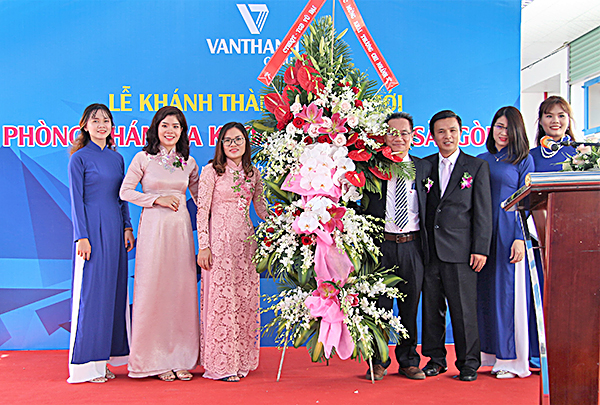 Ra mắt Ban lãnh đạo Phòng khám đa khoa Vạn Thành Sài Gòn tại TX. Phú Mỹ.