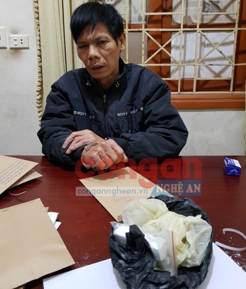 Đối tượng Trần Quang Hải và tang vật
