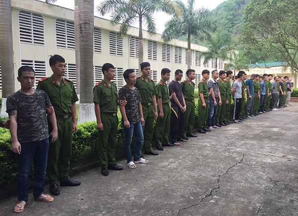 Các đối tượng bị bắt trong ổ nhóm tội phạm có tổ chức.