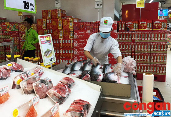 Thị trường ổn định, tạo thuận lợi để người dân vui Tết, đón xuân an toàn