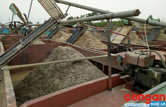 Hơn 120 m3 cát đã bị khai thác cát trái phép