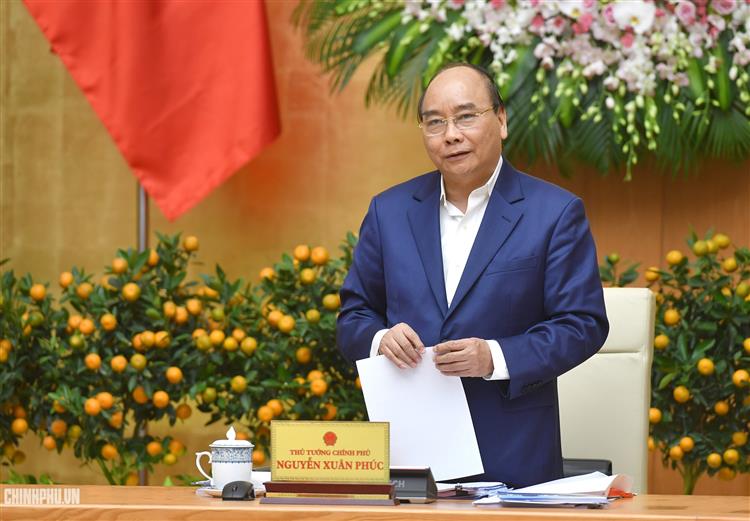 Thủ tướng: Cần tiếp tục củng cố nền tảng vĩ mô, thúc đẩy tăng trưởng, coi đây là nhiệm vụ trọng yếu nhất trong năm 2019. Ảnh: VGP/Quang Hiếu