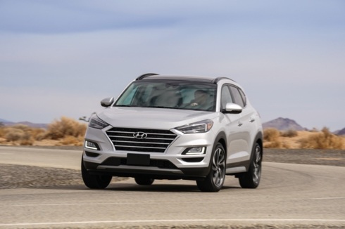 Hyundai Tucson bản tiêu chuẩn.