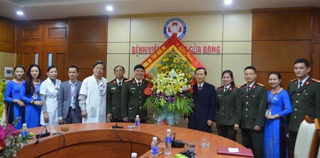 Chúc mừng Bệnh viện đa khoa Cửa Đông