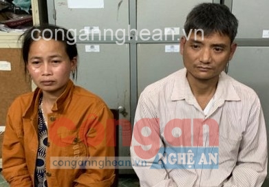 Đối tượng Lin Thị Tuyên và Moong Văn Long tại Cơ quan Công an