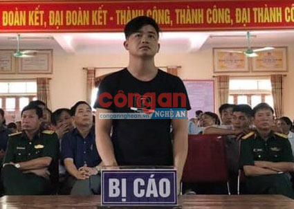 Đàm Công Luật tại phiên tòa