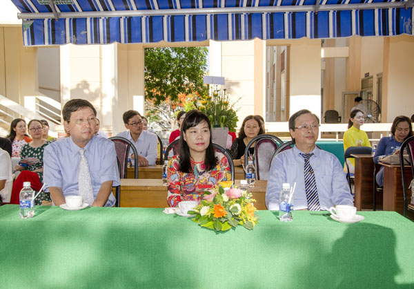 Các đại biểu dự lễ bế giảng năm học 2018-2019 của Trường THPT Vũng Tàu.
