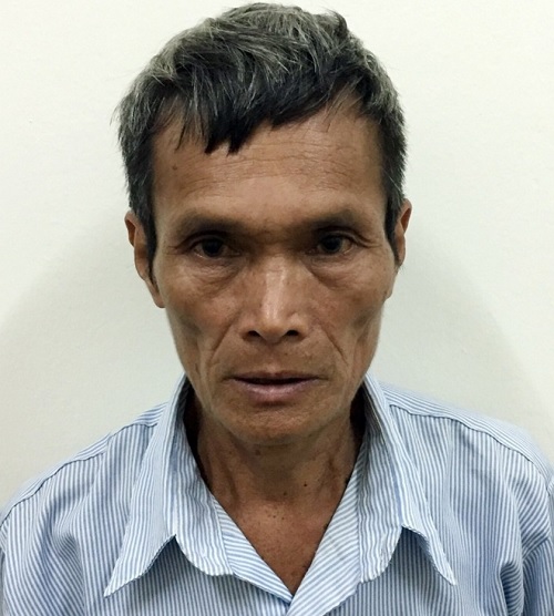 Chìu Chăn Sồi và hai con trai bị khởi tố vì phá rừng.