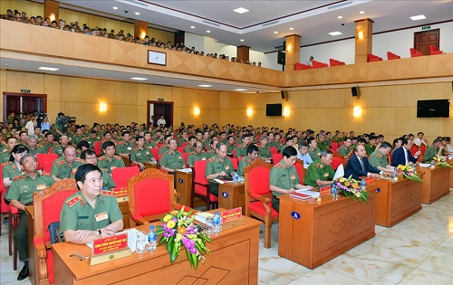 Toàn cảnh Hội nghị.