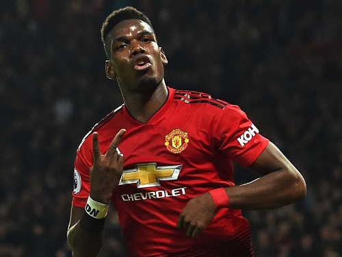 Pogba trên đường rời MU (Ảnh: Getty)
