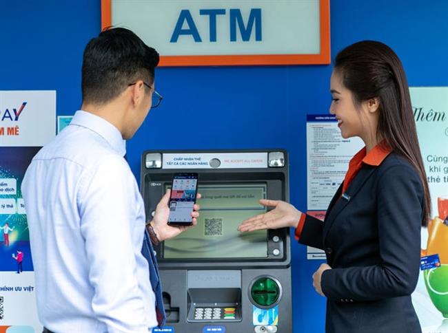 Hướng dẫn khách hàng các ứng dụng thanh toán qua điện thoại di động.