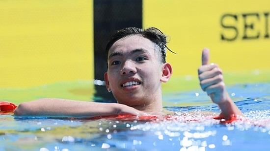 Kình ngư Nguyễn Huy Hoàng