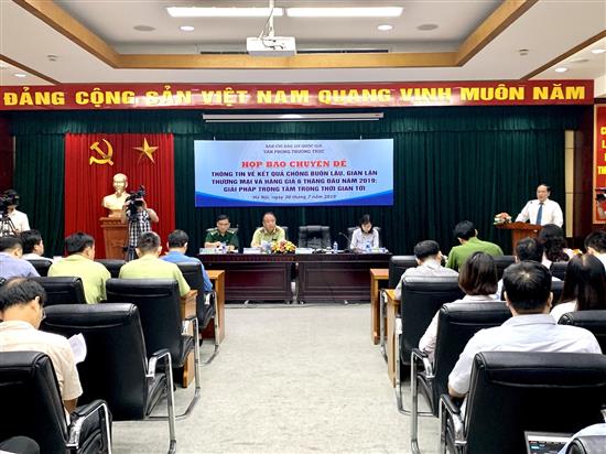 Buổi họp báo của Ban Chỉ đạo 389.Ảnh:VGP/Huy Thắng.