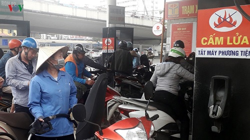 Sau 2 lần tăng liên tiếp trong tháng 7, giá xăng đã có điều chỉnh giảm ngày đầu tháng 8.