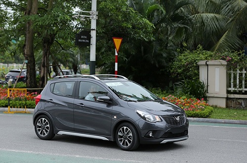 Từ ngày 8-8-2019, VinFast Fadil chỉ duy trì hai phiên bản Base và Plus.