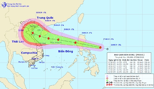 Bão Podul đang mạnh lên và tiến vào biển Đông.