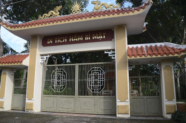 Di tích hầm bí mật - nơi những năm 1970 chị Nguyễn Thị Đẹp chiến đấu đã được đầu tư khang trang.