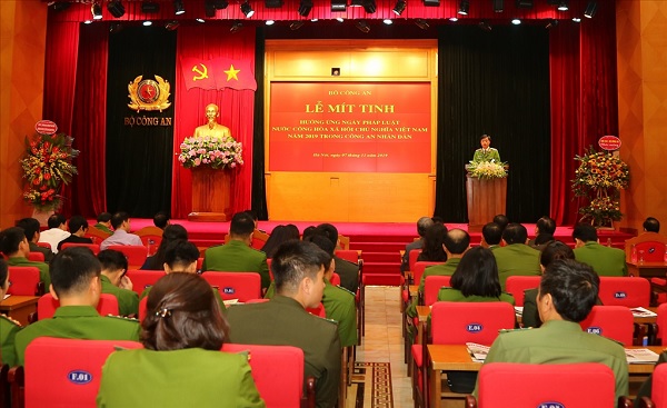 Toàn cảnh Lễ Mít tinh.