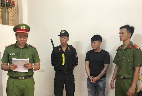 Cơ quan Công an thực hiện lệnh bắt Đặng Vũ Hoàng, một trong những đối tượng chính của vụ án “Gây rối trật tự công cộng” xảy ra đêm 22/5/2019 trên đường Đồ Chiểu, TP.Vũng Tàu.