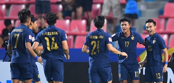 Đoàn voi chiến chính thức giành quyền vào tứ kết. Ảnh: AFC