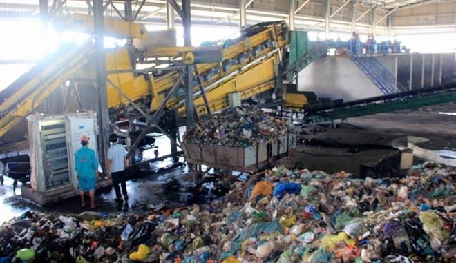 Tổng lượng chất thải rắn sinh hoạt ở nước ta mỗi năm là 25 triệu tấn