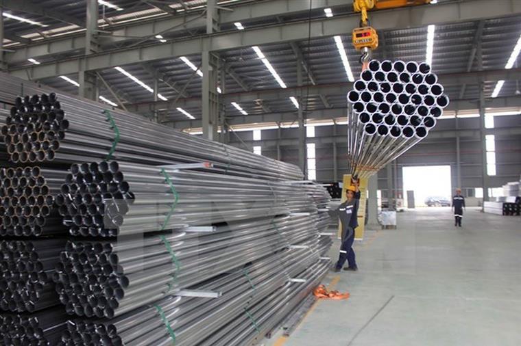 Nhiều doanh nghiệp sản xuất trong nước tăng cường xuất khẩu sau khi biện pháp phòng vệ được áp dụng.