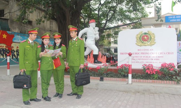 Trường Đại học PCCC sẽ tổ chức thi tuyển để tuyển sinh ĐH văn bằng 2 theo Đề án số 01 vào tháng 7-2020.       