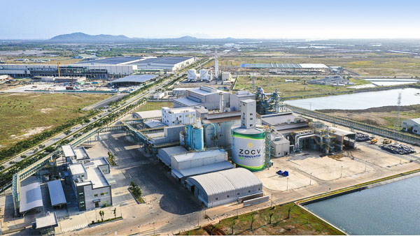 Khu công nghiệp Thanh Bình - Phú Mỹ III, một trong những KCN kiểu mẫu về phát triển công nghiệp gắn với bảo vệ môi trường. Ảnh: PHƯƠNG THẢO