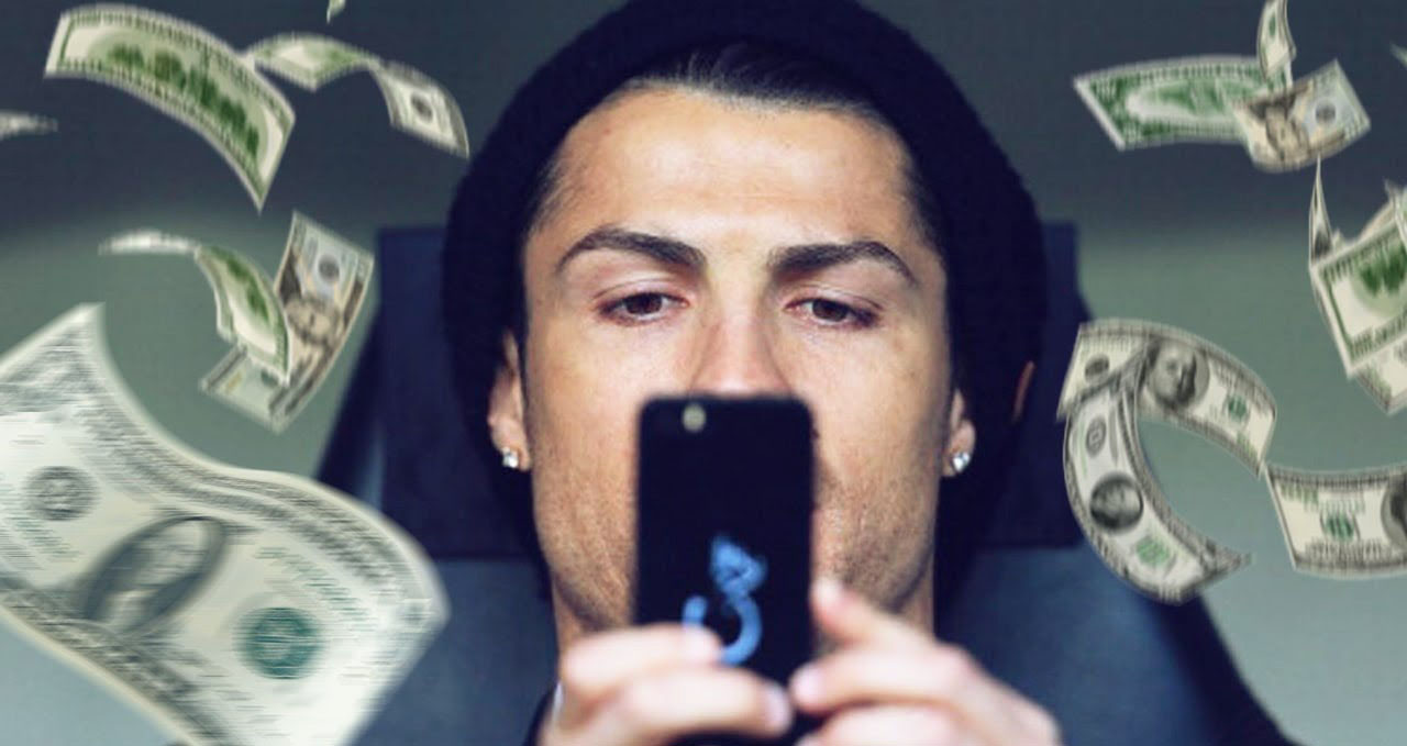 Ronaldo đang là cầu thủ hưởng lương cao nhất ở Juventus.