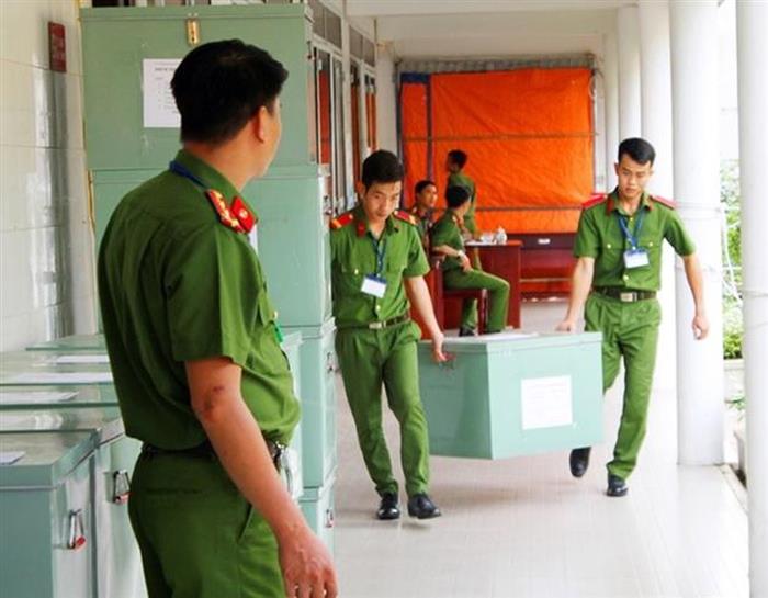 Lực lượng Công an tham gia giám sát cả 3 vòng in sao đề thi - Ảnh minh họa