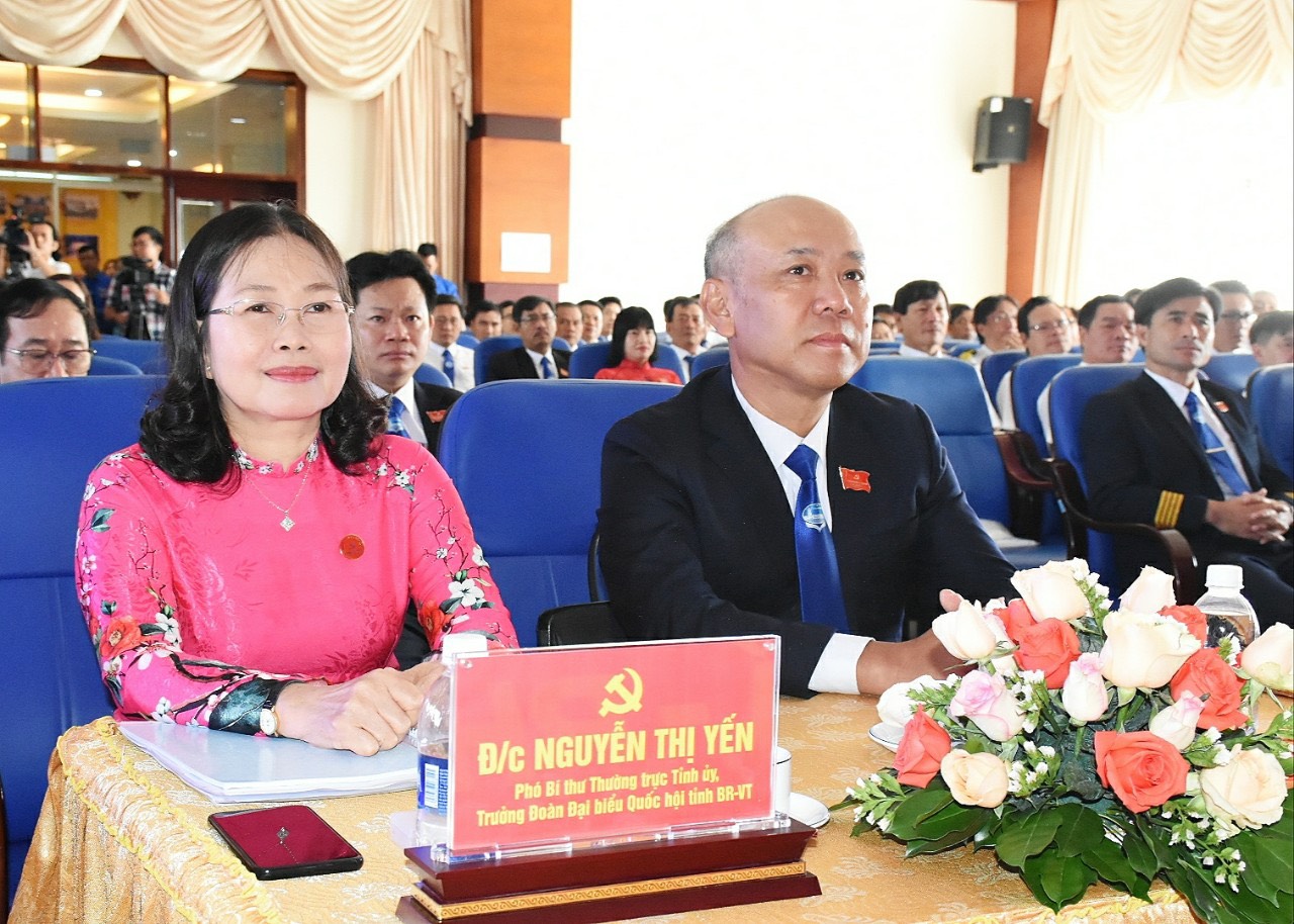 Đồng chí Nguyễn Thị Yến, Phó Bí thư Thường trực Tỉnh ủy và các đại biểu tham dự Đại hội.