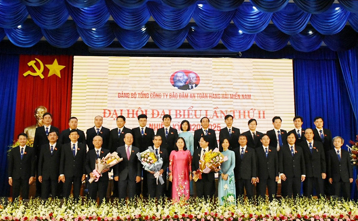 BCH Đảng bộ VMS-South nhiệm kỳ 2020-2025 ra mắt Đại hội.