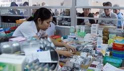 Bệnh viện có trách nhiệm cung ứng đầy đủ, kịp thời thuốc trong danh mục BHYT chi trả, không để người bệnh phải tự mua