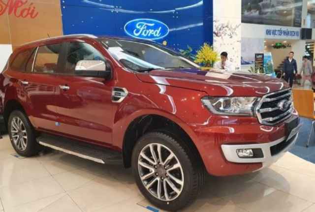 Thêm hàng loạt mẫu xe giảm giá tới trăm triệu đầu tháng 8