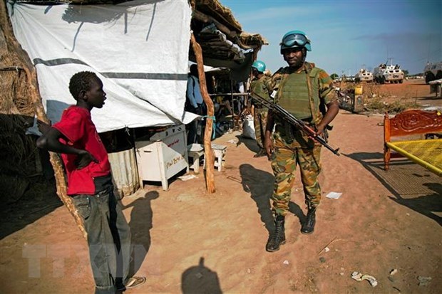 Lực lượng gìn giữ hòa bình Liên hợp quốc tuần tra tại thị trấn Abyei, Sudan.